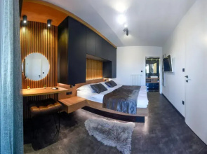 Jazine Lux Apartments