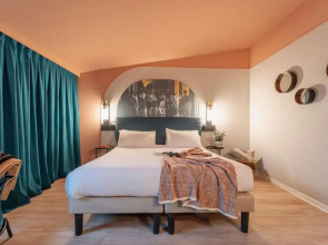 Отель Mercure Bologna Centro