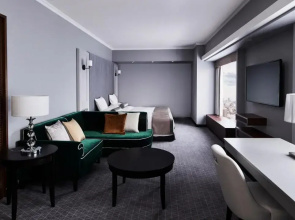 RIHGA Royal Hotel Osaka, Vignette Collection by IHG