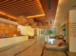 Welcome World Beachfront Resort