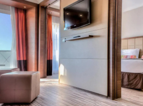 AC Hotel by Marriott Ambassadeur Antibes - Juan Les Pins