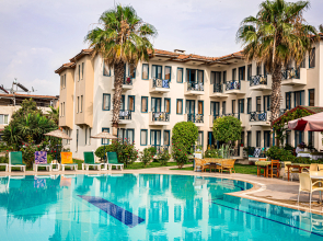 Bezay Hotel
