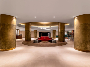 Hilton Birmingham Metropole