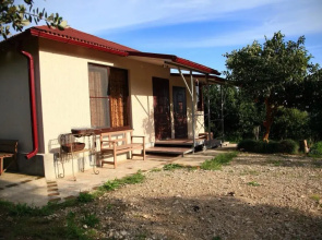 Mandarinovyij Dvorik Guest House