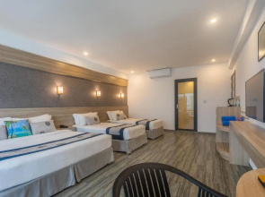 Kaani Grand Seaview