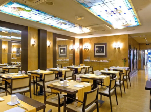 Отель Evenia Rocafort