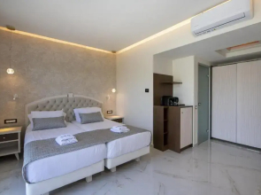 Vantaris Luxury Beach Resort