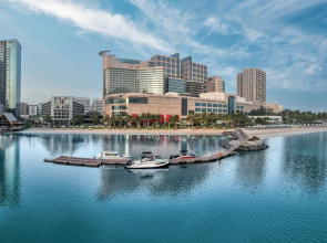 Beach Rotana Hotel