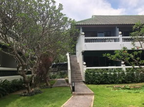 Let's Hyde Pattaya Resort & Villas