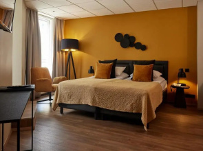 Hotel Fron