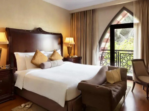 Jumeirah Zabeel Saray Royal Residences