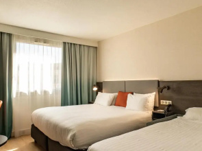 Holiday Inn Toulon City Centre by IHG