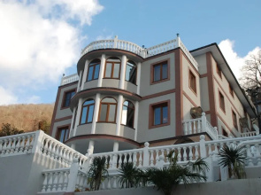 Mamzyshkha Guest House
