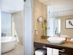 Отель Voco Dubai