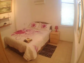 Arendaizrail Apartment - Dakar Street