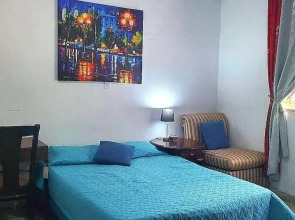 Alojamiento El Salvador Guest House
