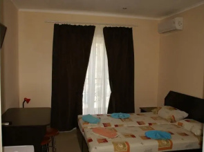 Belye Parusa Guest House
