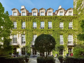 Pavillon de la Reine & Spa, Place des Vosges