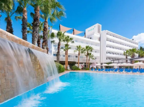 azuLine Hotel Bergantín
