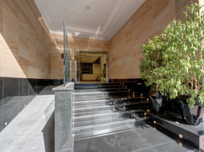 City Stay Hotel