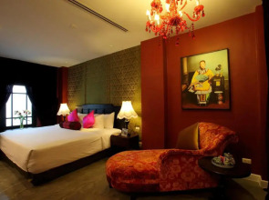 Отель Shanghai Mansion Bangkok