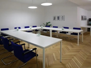 Axa Hotel