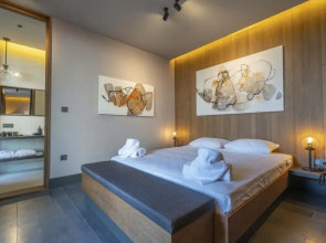 Red Rock Hotel & Suites by Selvese