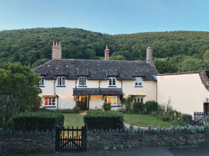 Cross Lane House