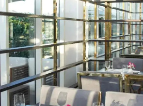 Tamani Marina Hotel and Hotel Apartments