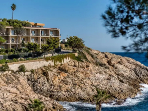 Eden Roc Mediterranean Hotel & Spa