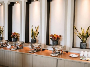 Mike Garden Resort Hotel