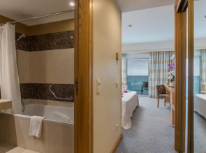 Pestana Carlton Madeira Ocean Resort Hotel