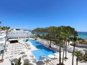 Iberostar Waves Playa de Muro Hotel