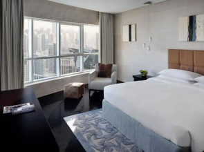 Dubai Marriott Harbour Hotel & Suites