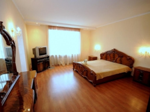Elena Guest House