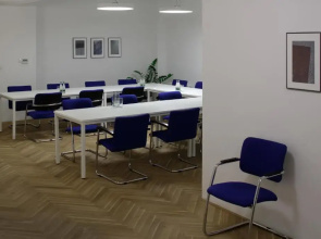 Axa Hotel