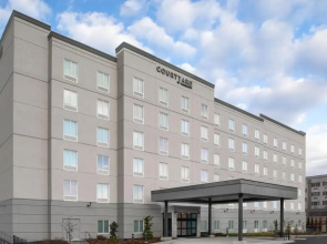 Courtyard by Marriott Seattle SeaTac Airport