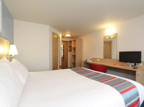 Travelodge Manchester Birch M62 Eastbound