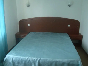 Guest House Zelenyi Rai