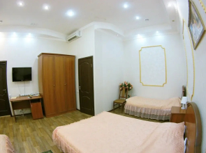 Bratislavskaya Hotel