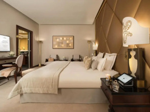 Hôtel Barrière Fouquet's Paris