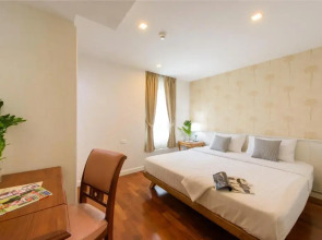 Sabai Sathorn Service Apartment