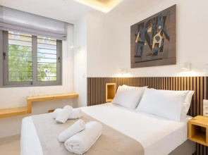 Chariclea Villa