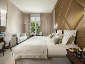 Hôtel Barrière Fouquet's Paris