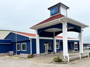 Apollo Lodge and RV Park