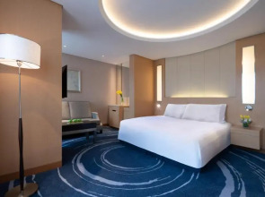 Отель Crowne Plaza Shenzhen Futian by IHG