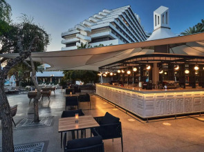 Rixos Downtown Antalya All Inclusive - The Land of Legends Access