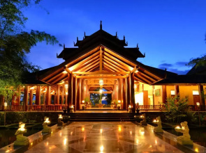 Myanmar Treasure Resort Inle