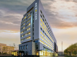 ROYARD  (Beijing New International Exhibition capital airport store)
