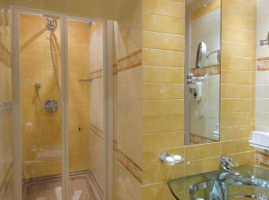Hotel Homs